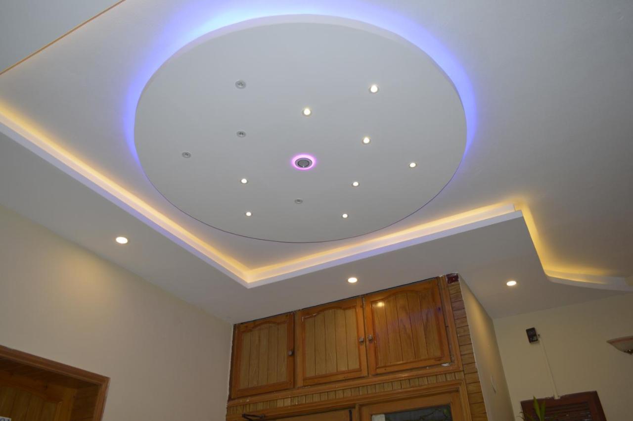 New Shelton Guest House Islamabad Bagian luar foto