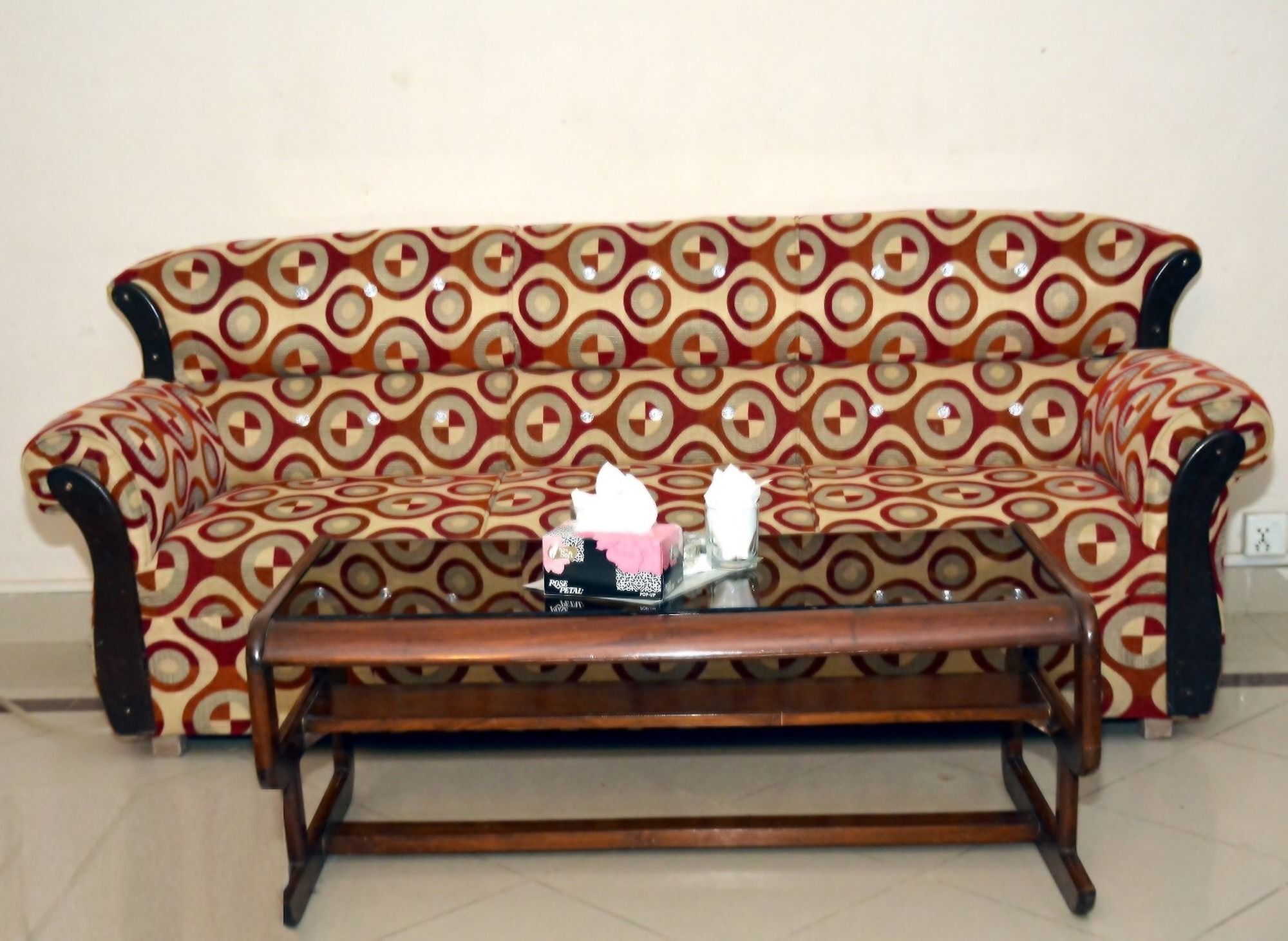 New Shelton Guest House Islamabad Bagian luar foto