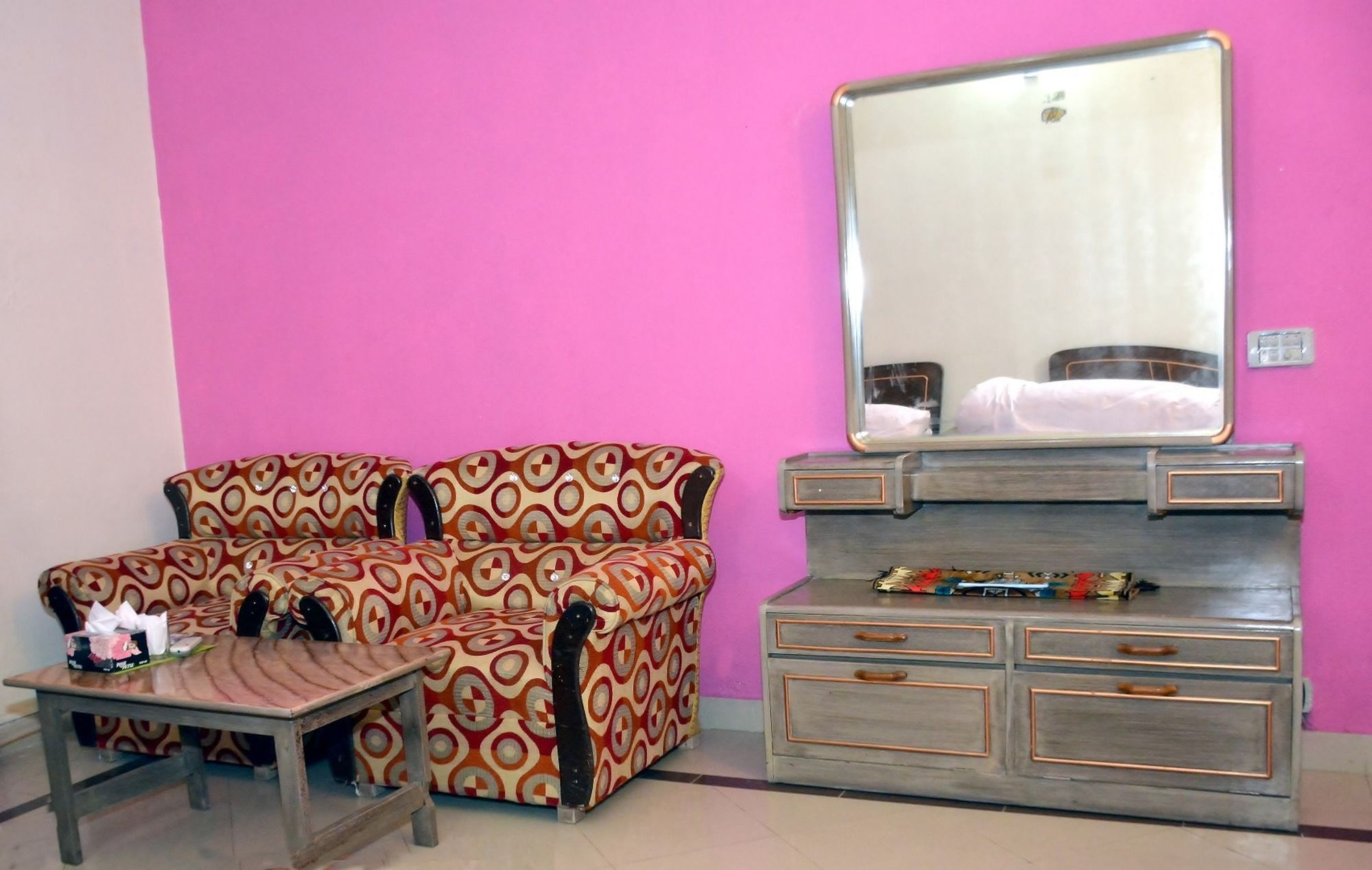 New Shelton Guest House Islamabad Bagian luar foto